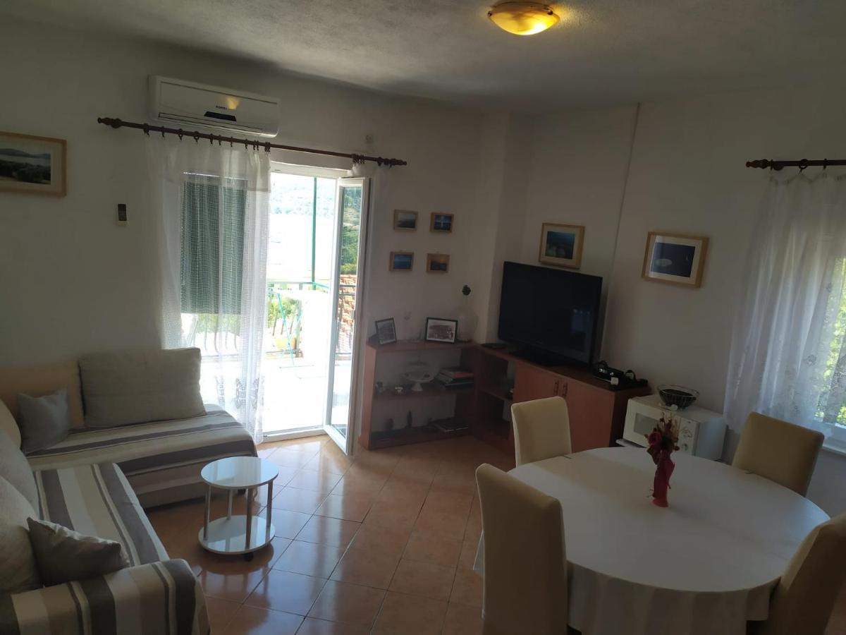 Veldic Apartments Tisno Exterior photo
