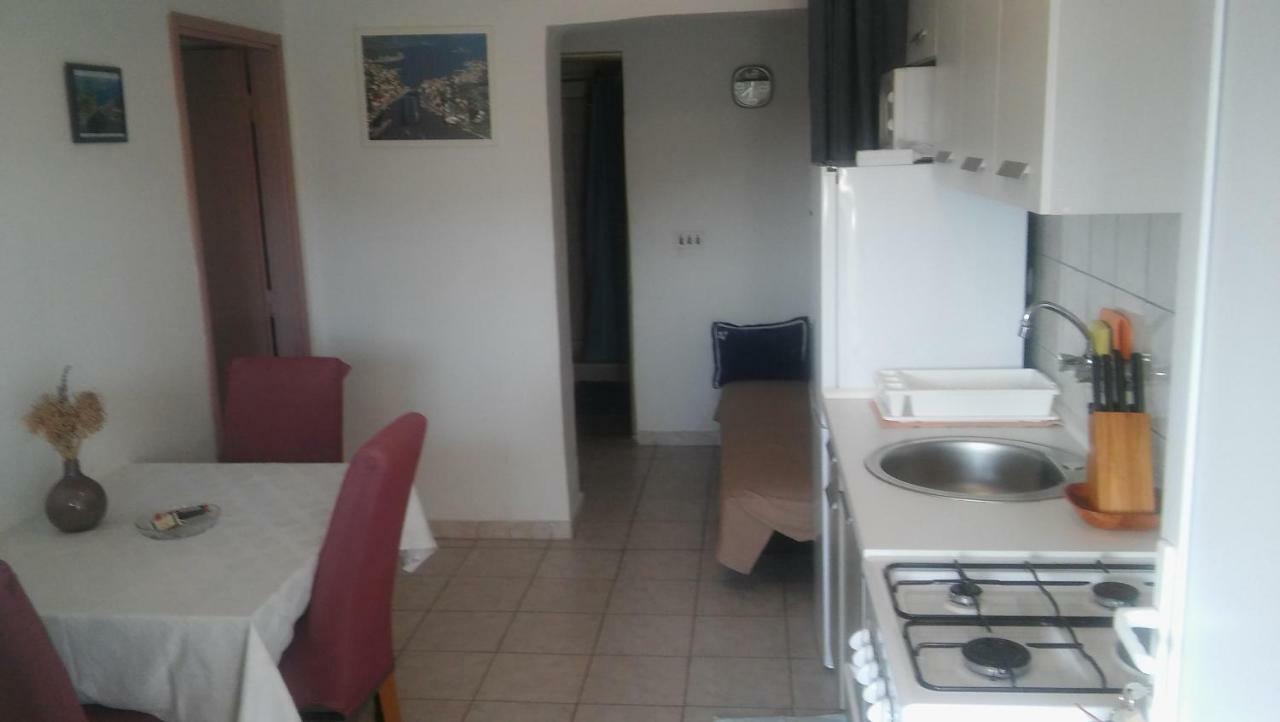 Veldic Apartments Tisno Exterior photo