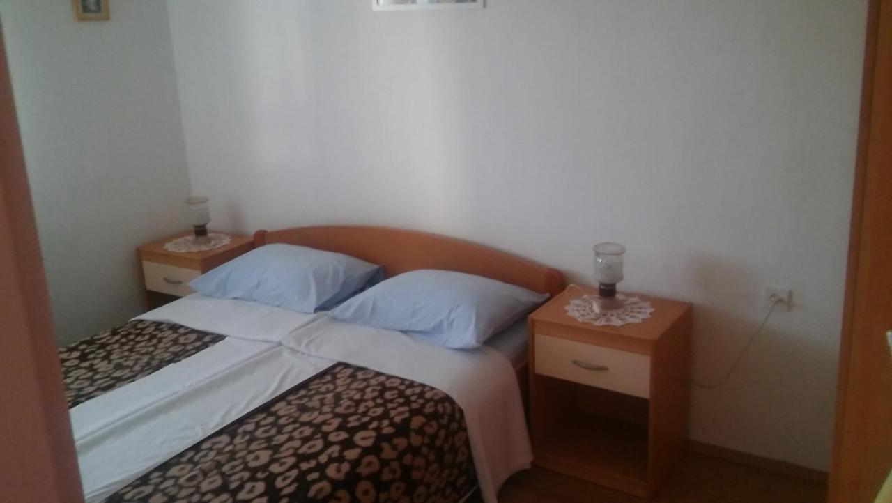 Veldic Apartments Tisno Exterior photo